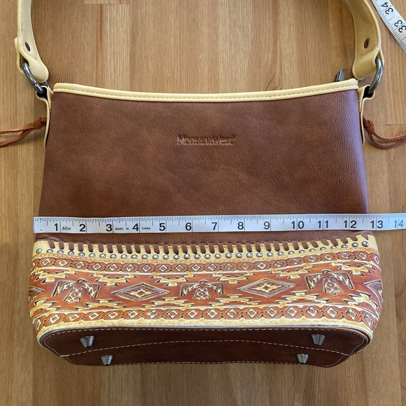 Montana West Purse Bag Brown Aztec Southwest Embossed Rivets Great Condition - Picture 14 of 16